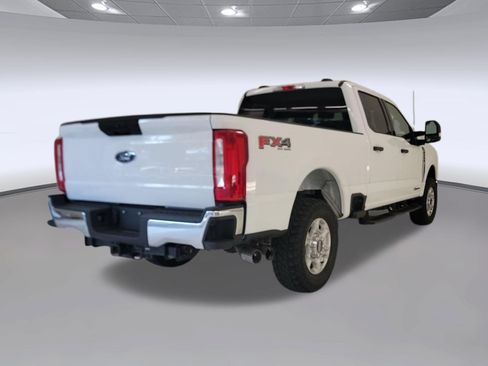 Certified 2025 Ford F250 XLT w/ FX4 Off-Road Package AWD/4WD image 7