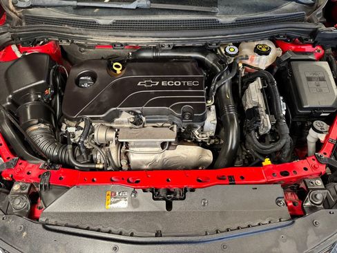 Used 2017 Chevrolet Cruze Premier FWD image 23