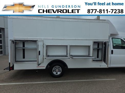 New 2025 Chevrolet Express 3500 w/ Power Convenience Package image 8