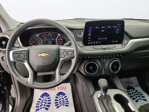 Used 2025 Chevrolet Blazer LT AWD/4WD image 13