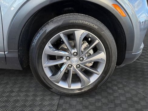 Certified 2021 Buick Encore GX Essence w/ Experience Buick Package image 9