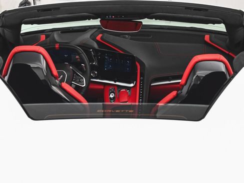 Used 2024 Chevrolet Corvette Stingray Premium Conv w/ 3LT RWD image 35