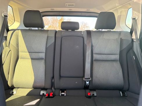 Used 2024 Nissan Rogue SV image 36