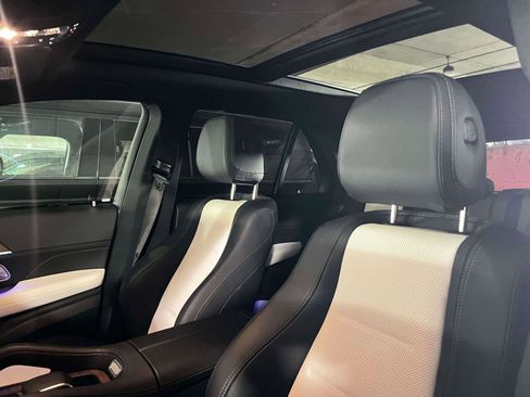 Used 2025 Mercedes-Benz GLE 450e 4MATIC image 24