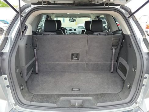 Used 2014 Buick Enclave Leather w/ Trailering Provision Package FWD image 23