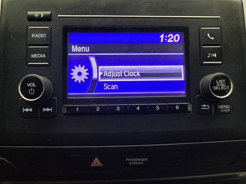 Used 2017 Honda Pilot LX image 25