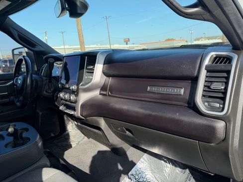 Used 2023 RAM 3500 Big Horn w/ Night Edition AWD/4WD image 17