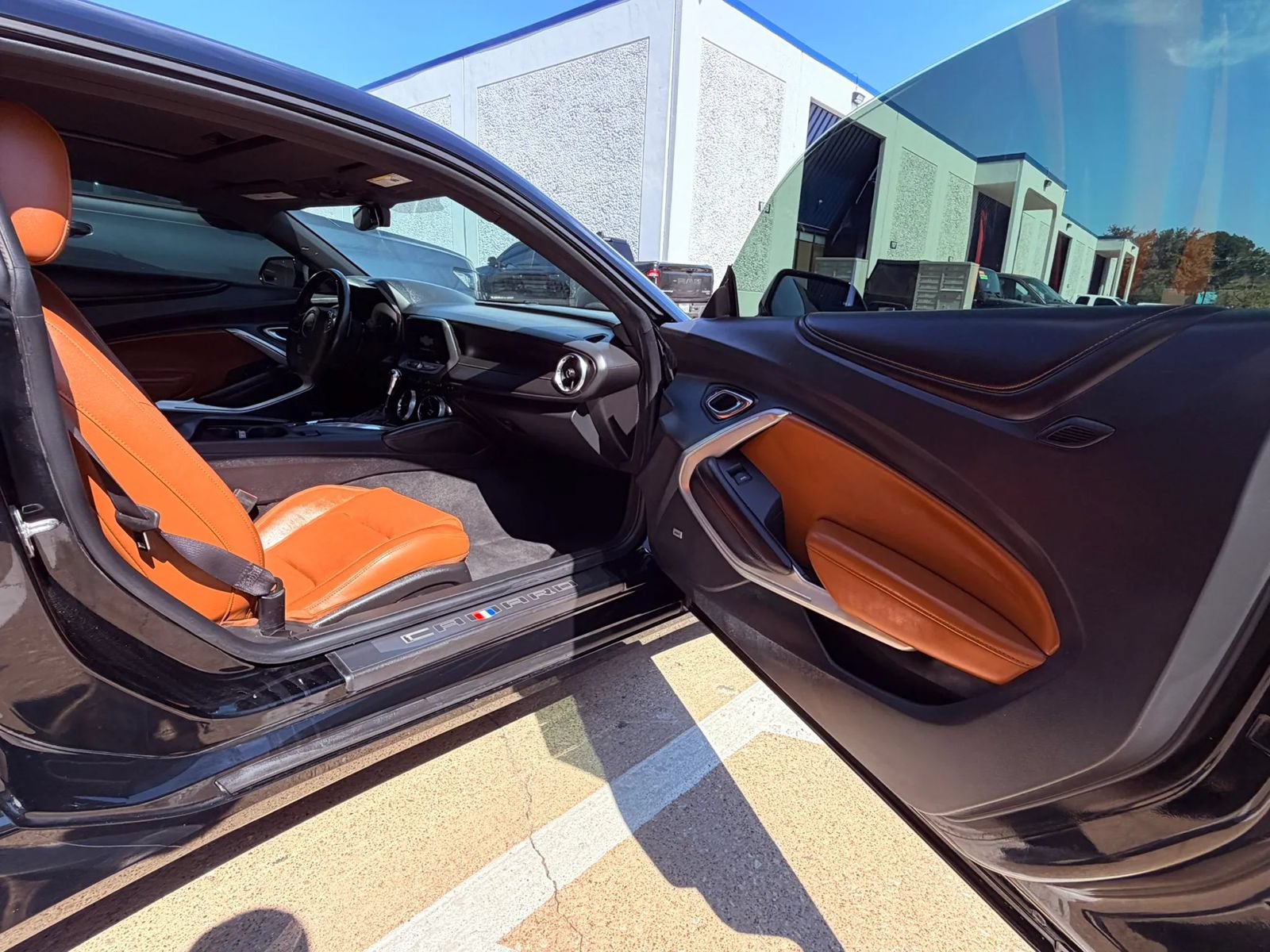 Used 2017 Chevrolet Camaro LT RWD image 16