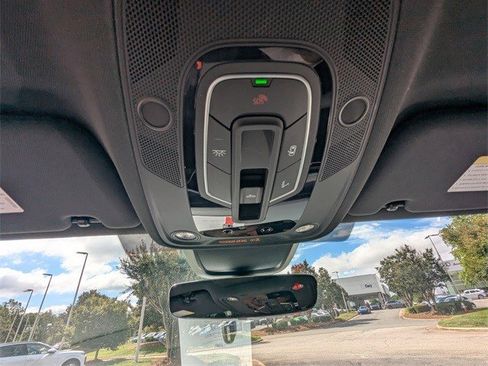 Used 2024 Audi A6 Premium Plus image 27