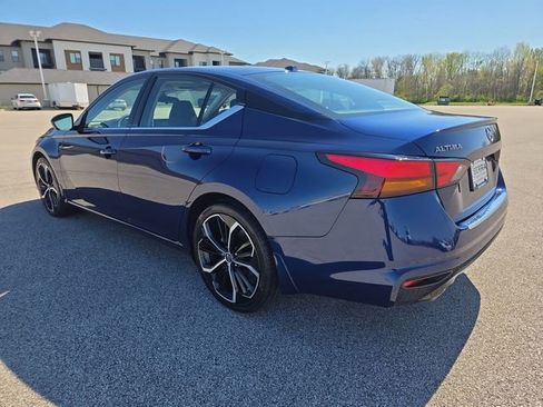 Used 2023 Nissan Altima 2.5 SR image 11