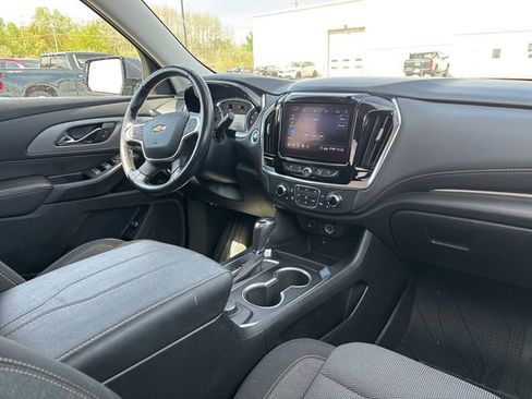 Used 2020 Chevrolet Traverse LT AWD/4WD image 16