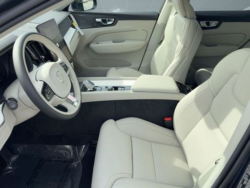 New 2026 Volvo XC60 B5 Ultra w/ Protection Package Premier image 5