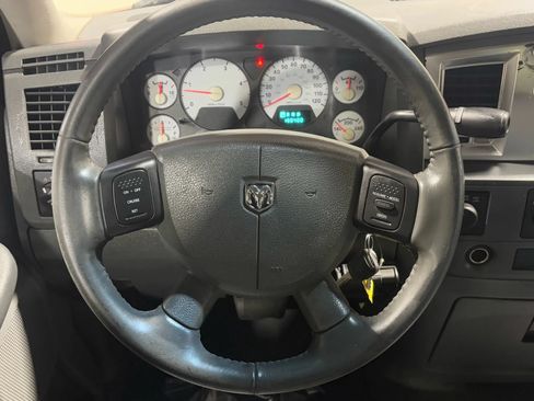 Used 2009 Dodge Ram 3500 Truck SLT w/ Popular Equipment Group AWD/4WD image 11