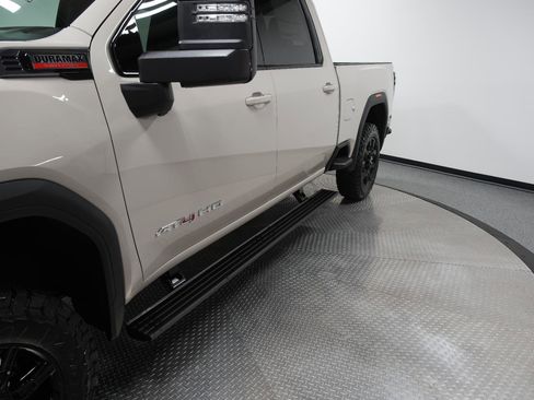New 2026 GMC Sierra 2500 AT4 w/ AT4 Premium Plus Package AWD/4WD image 4