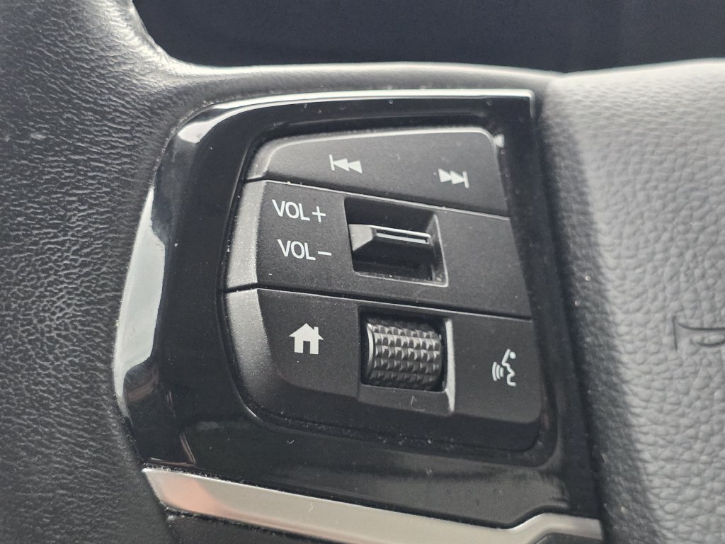 Used 2025 Honda Odyssey Touring image 34