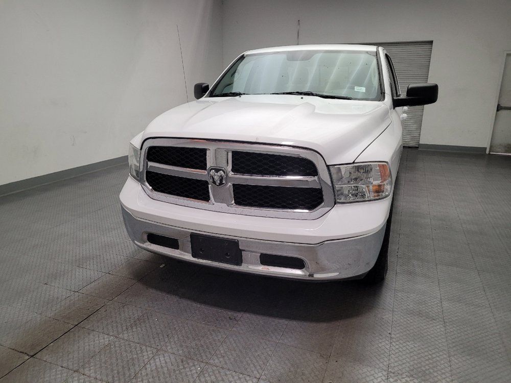 Used 2020 RAM 1500 Classic SLT AWD/4WD image 15