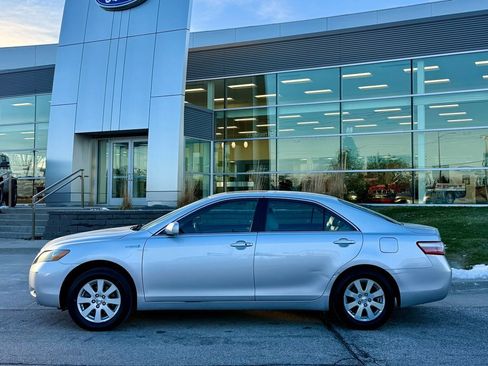 Used 2008 Toyota Camry Hybrid image 2