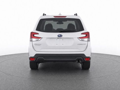 Used 2023 Subaru Forester AWD/4WD image 7