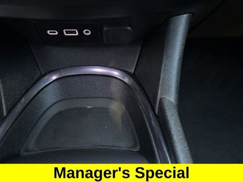 Used 2024 Chevrolet Malibu LT image 26