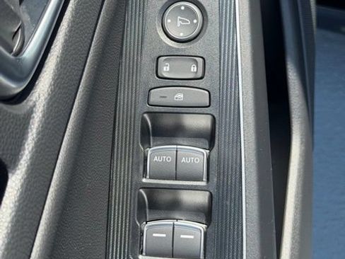 Used 2024 Honda Civic Touring image 18