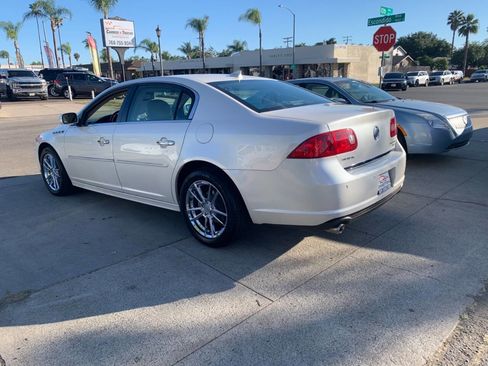 Used 2011 Buick Lucerne Super image 7