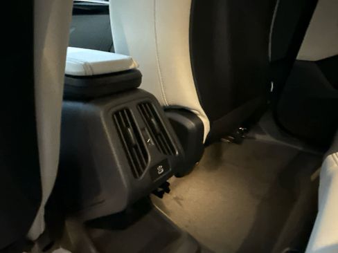 New 2026 BMW X1 xDrive28i w/ M Sport Package image 16