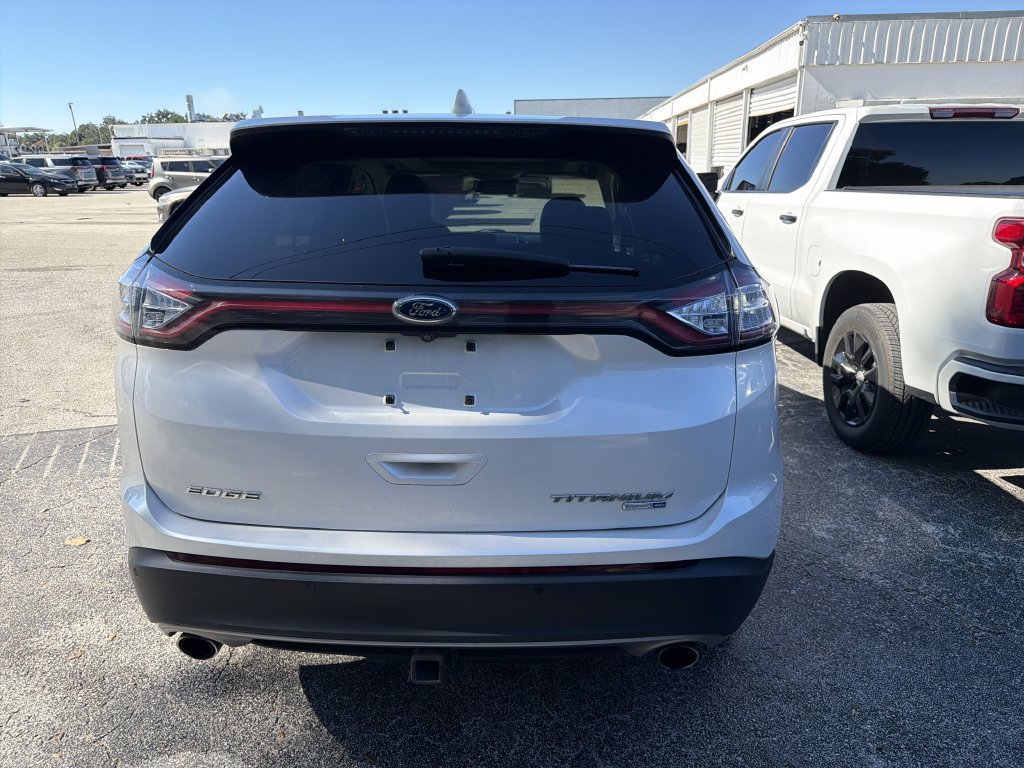 Used 2017 Ford Edge Titanium w/ Equipment Group 302A AWD/4WD image 5