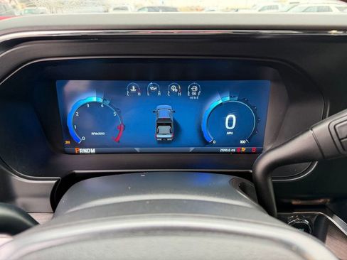 Used 2025 Ford F250 Lariat w/ Chrome Package image 26