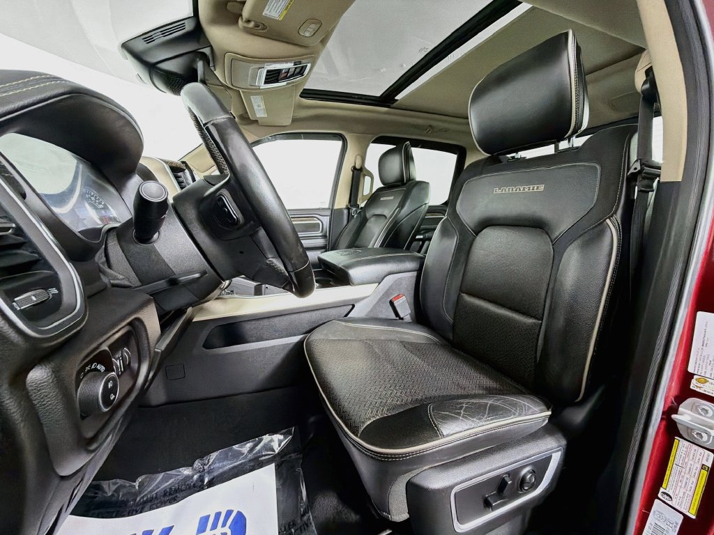 Used 2019 RAM 1500 Laramie AWD/4WD image 22
