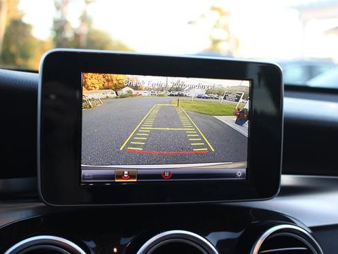 Used 2019 Mercedes-Benz GLC 300 GLC 300 image 20