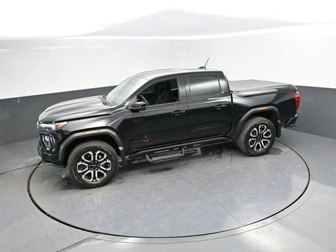 Used 2025 GMC Canyon AT4 w/ Nightfall Edition AWD/4WD image 44