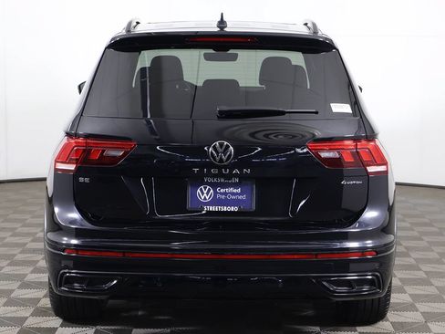 Certified 2024 Volkswagen Tiguan SE R-Line AWD/4WD image 14