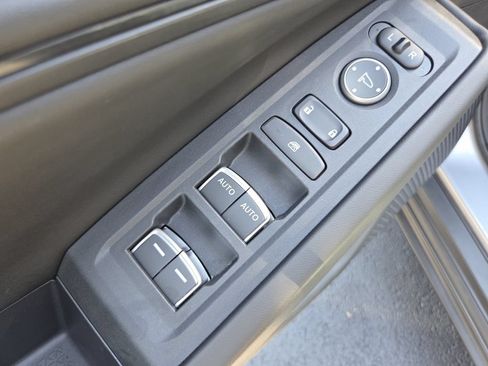 Certified 2023 Honda Accord EX image 30