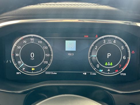 New 2026 Jaguar F-PACE R-Dynamic S image 16