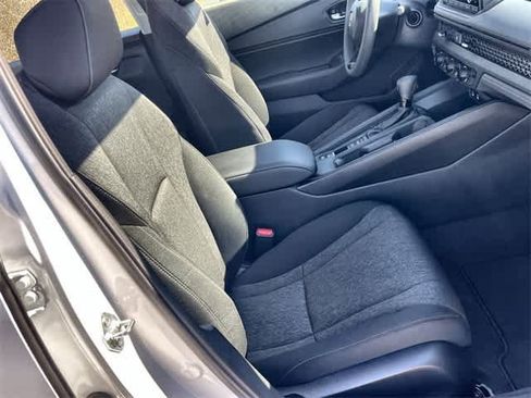 Certified 2025 Honda Accord SE image 12