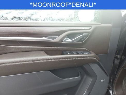 Used 2024 GMC Yukon XL Denali w/ Advanced Technology Package AWD/4WD image 26
