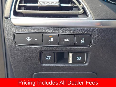 Used 2020 Hyundai Palisade Limited FWD image 25