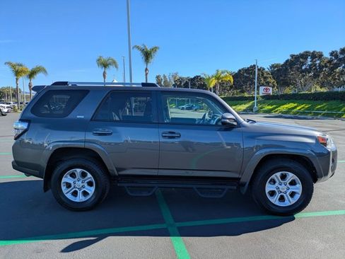 Certified 2021 Toyota 4Runner SR5 Premium image 4