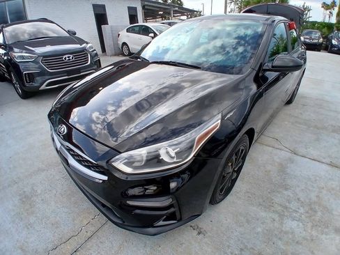Used 2020 Kia Forte Sedan FWD image 2