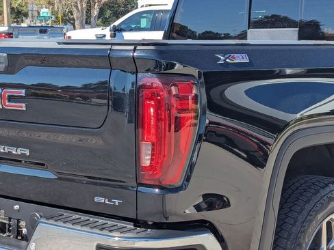 Used 2024 GMC Sierra 1500 SLT w/ SLT Premium Plus Package image 7