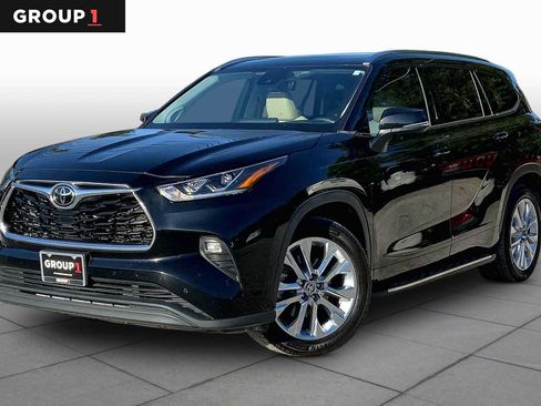 Used 2022 Toyota Highlander Limited FWD image 1