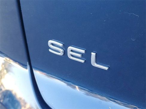 Certified 2023 Volkswagen Atlas Cross Sport SEL image 6