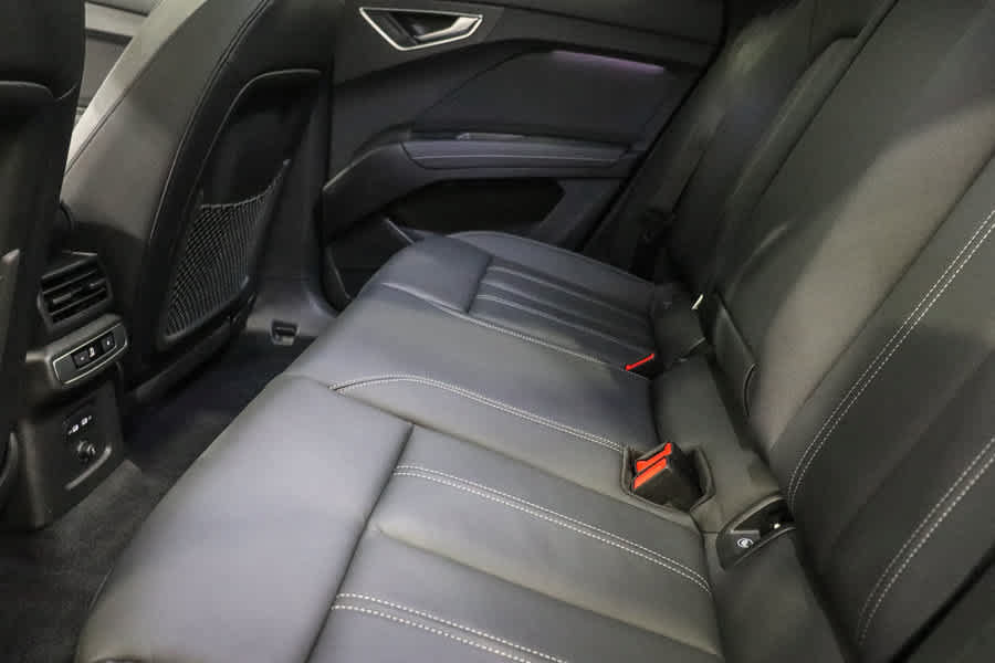 Used 2023 Audi Q4 e-tron Premium w/ Convenience Package RWD image 22