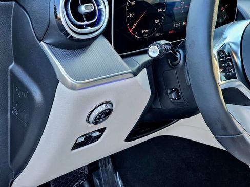 New 2026 Mercedes-Benz GLC 300 4MATIC image 15