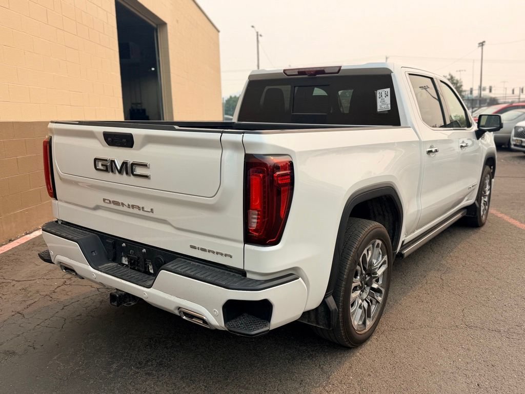 Used 2024 GMC Sierra 1500 Denali Ultimate AWD/4WD image 5
