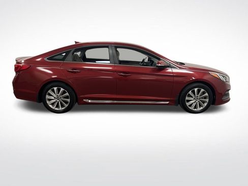 Used 2016 Hyundai Sonata Sport image 9