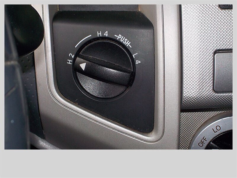 Used 2005 Toyota Tacoma 4x4 Double Cab w/ TRD Sport Pkg #2 image 22