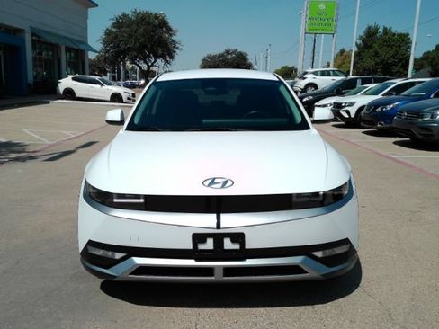 Used 2022 Hyundai Ioniq 5 SE w/ Cargo Package RWD image 2