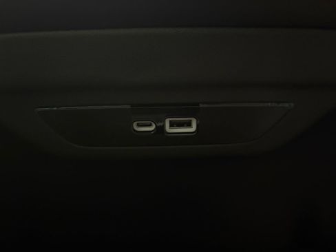 Used 2026 Chrysler Pacifica Limited w/ S Appearance Package image 37