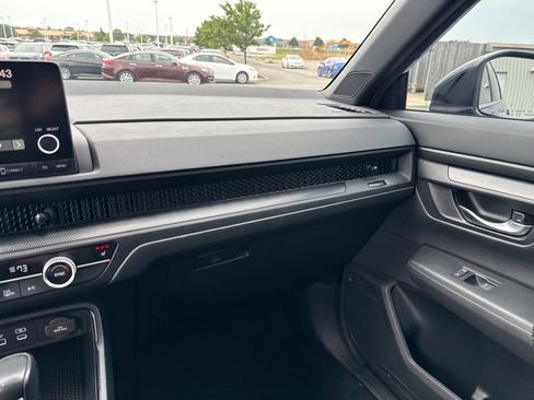 Used 2023 Honda CR-V Sport image 25